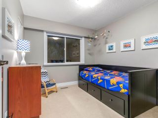 Photo 12: 3240 LANCASTER Street in Port Coquitlam: Central Pt Coquitlam House for sale : MLS®# R2209156