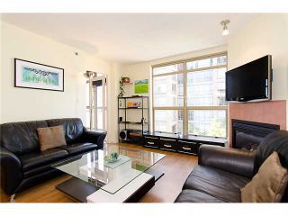 Photo 2: 908 819 HAMILTON Street in Vancouver: Downtown VW Condo for sale (Vancouver West)  : MLS®# V974906