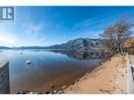 Main Photo: 270 South Beach Drive in Penticton: House for sale : MLS®# 10306372