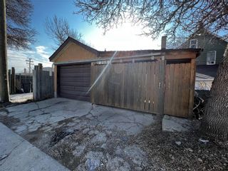Photo 9: 258 Beacon Street in Winnipeg: House for sale : MLS®# 202324767