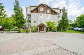 Photo 4: 310 10186 155 Street in Surrey: Guildford Condo for sale in "SOMMERSET" (North Surrey)  : MLS®# R2584108