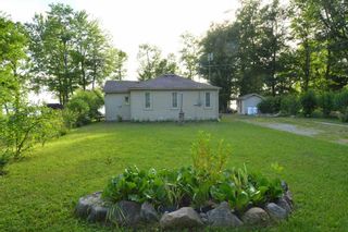 Photo 3: 149 Campbell Beach Road in Kawartha Lakes: Kirkfield House (Bungalow) for sale : MLS®# X4542365
