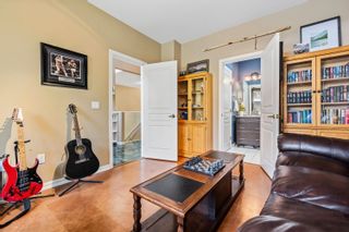 Photo 3: 9 2058 WINFIELD Drive in Abbotsford: Abbotsford East Townhouse for sale in "Rose Hill" : MLS®# R2874885