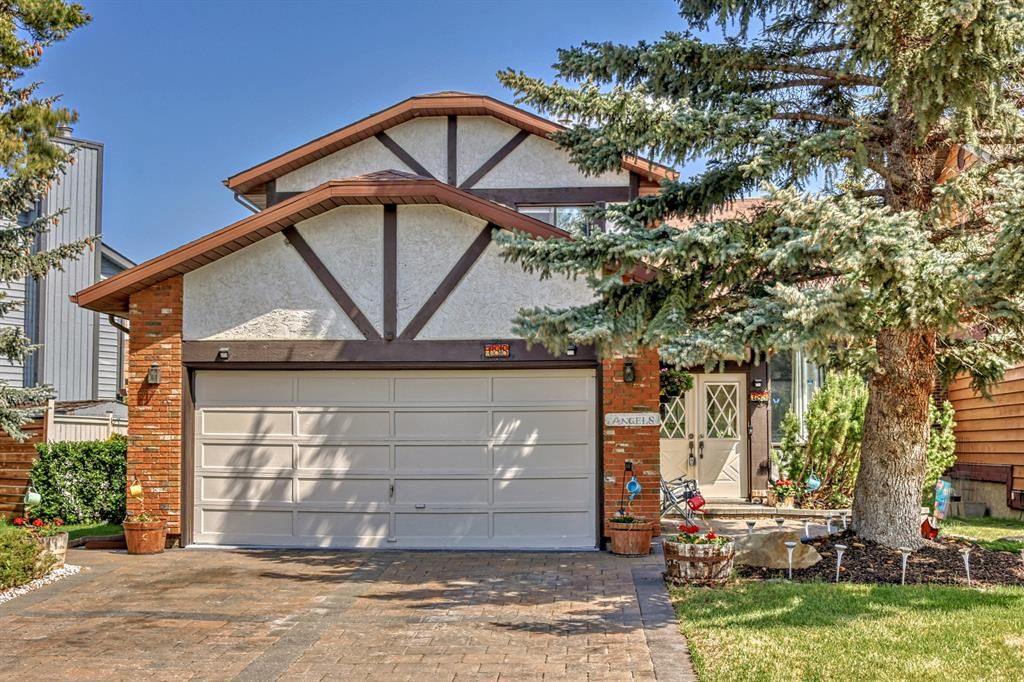 Main Photo: 788 Coach Bluff Crescent SW in Calgary: Coach Hill Detached for sale : MLS®# A2051883