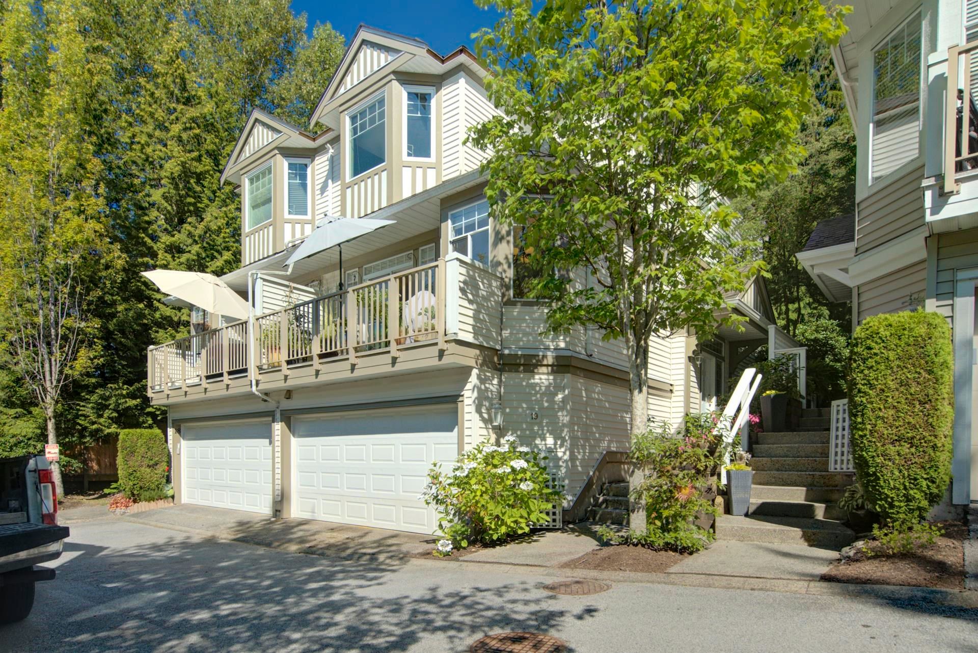 Main Photo: 19 7500 CUMBERLAND Street in Burnaby: The Crest Townhouse for sale in "WILDFLOWER" (Burnaby East)  : MLS®# R2712727