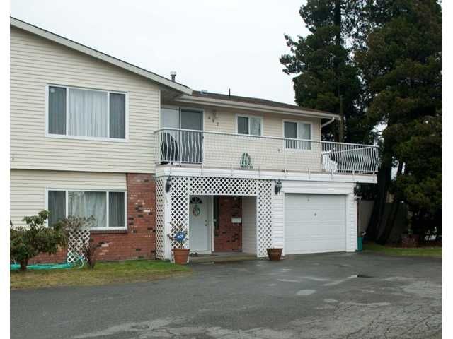 FEATURED LISTING: 687 CHAPMAN Avenue Coquitlam