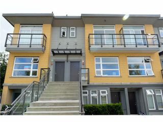 Main Photo: 207 5568 KINGS Road in Vancouver: University VW Townhouse for sale in "GALLERIA" (Vancouver West)  : MLS®# V1087874