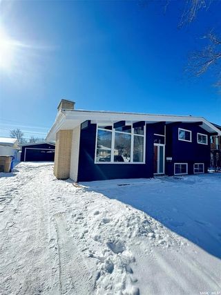 Main Photo: 177 Procter Place in Regina: Hillsdale Residential for sale : MLS®# SK961563