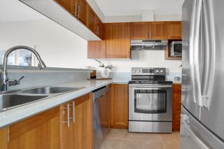 Photo 8: 309 3150 W 4TH Avenue in Vancouver: Kitsilano Townhouse for sale in "AVANTI" (Vancouver West)  : MLS®# R2666346