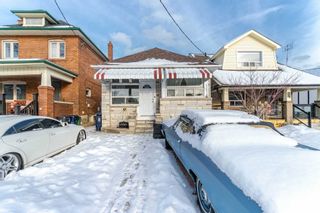 Photo 2: 139 Priscilla Avenue in Toronto: Runnymede-Bloor West Village House (Bungalow) for sale (Toronto W02)  : MLS®# W5910015
