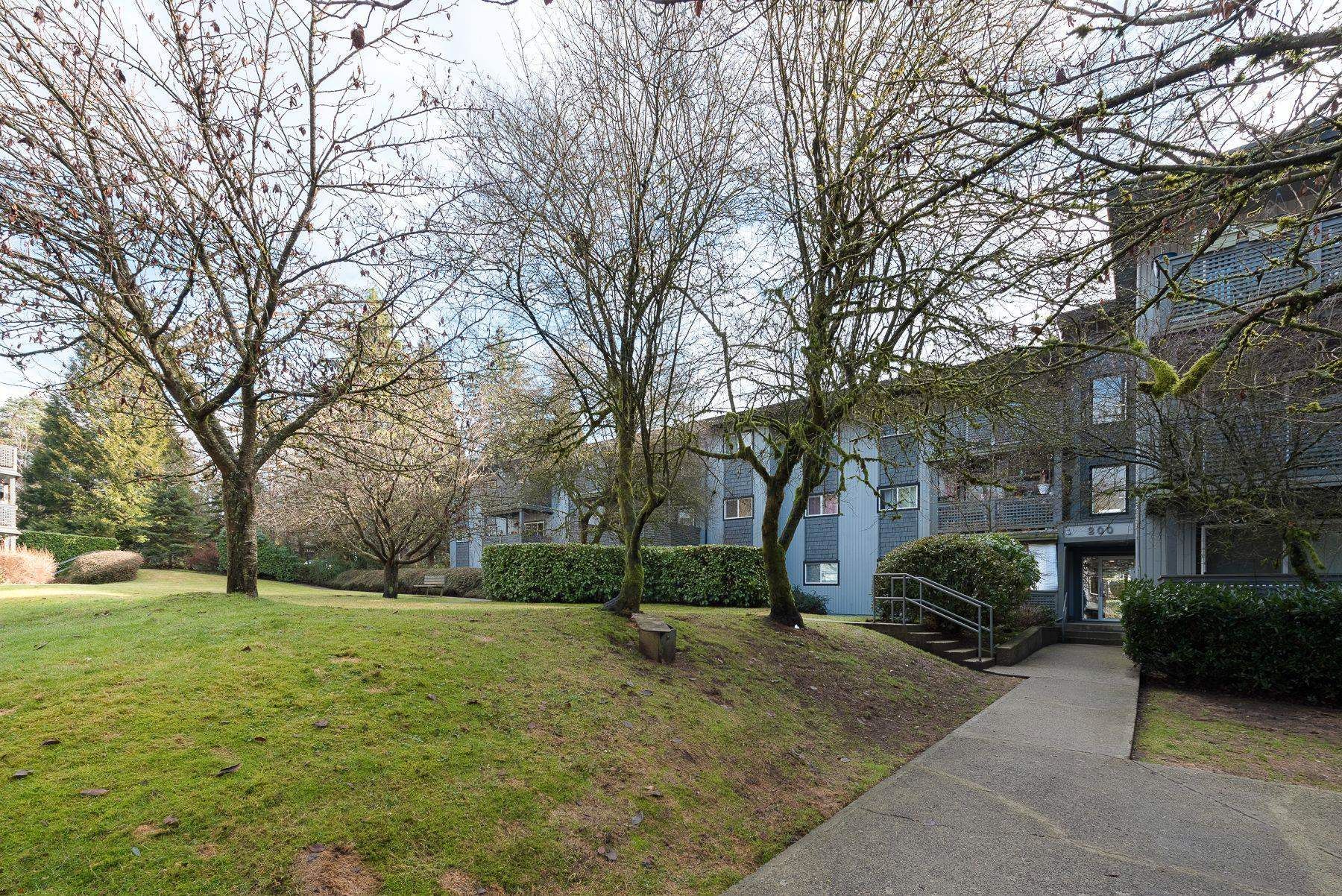 Main Photo: 133 200 WESTHILL Place in Port Moody: College Park PM Condo for sale in "WESTHILL" : MLS®# R2747743