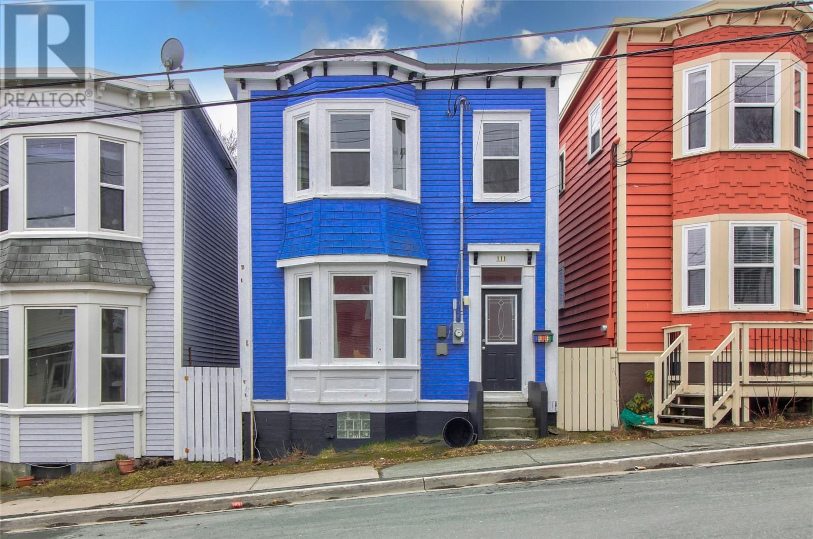 Main Photo: 111 Springdale Street in St. John's: House for sale : MLS®# 1258297