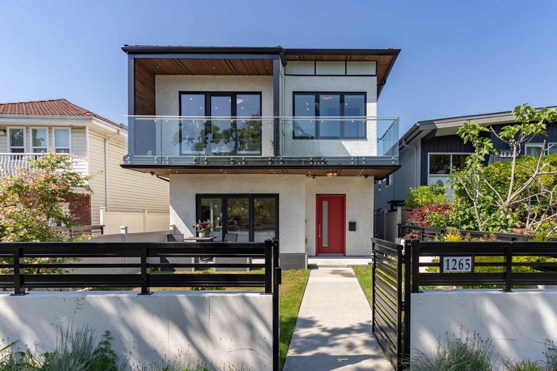 FEATURED LISTING: 1265 26TH Avenue East Vancouver