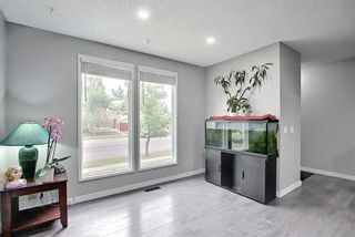 Photo 4: 159 Erin Woods Drive SE in Calgary: Erin Woods Detached for sale : MLS®# A1134563