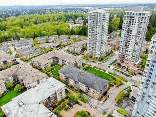 Photo 33: 404 3107 WINDSOR Gate in Coquitlam: New Horizons Condo for sale in "Bradley House" : MLS®# R2686820