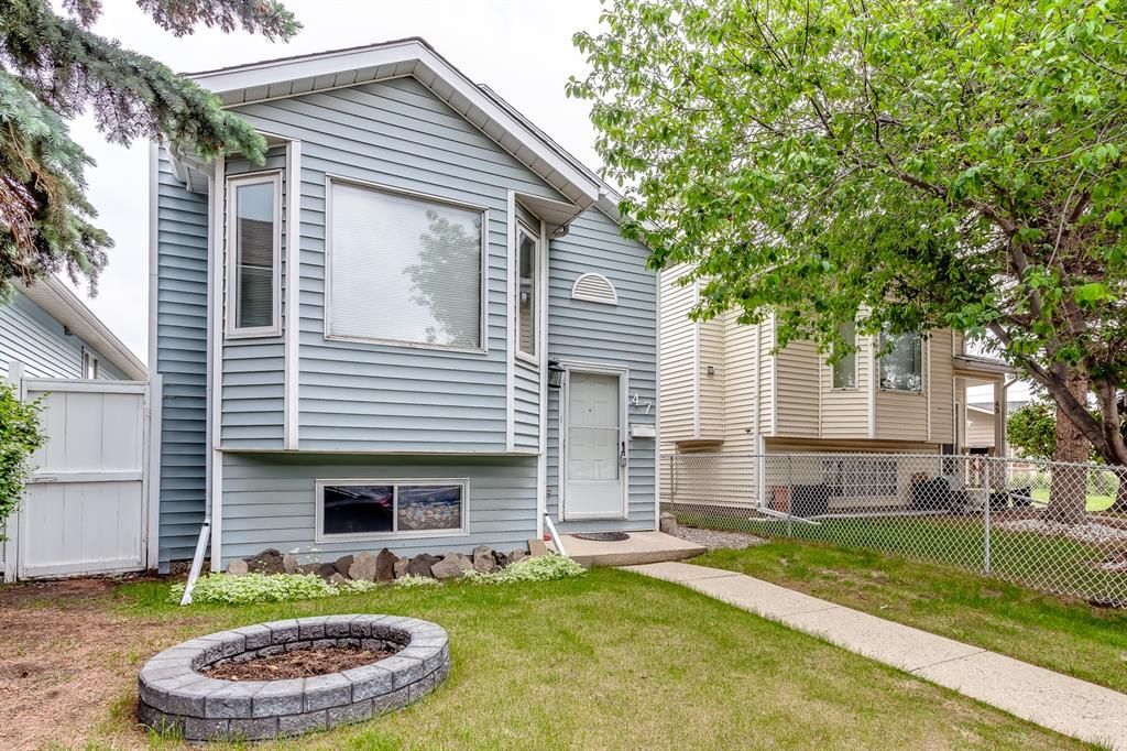 Main Photo: 47 Erin Grove Place SE in Calgary: Erin Woods Detached for sale : MLS®# A1236081