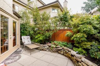 Photo 27: 10 230 W 15TH Street in North Vancouver: Central Lonsdale Townhouse for sale in "Lamplighter" : MLS®# R2724562