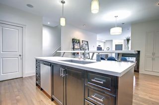 Photo 12: 703 5A Street NW in Calgary: Sunnyside Semi Detached (Half Duplex) for sale : MLS®# A1245061