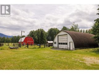 Photo 1: 1090 DYKE ROAD in McBride: House for sale : MLS®# R2790221
