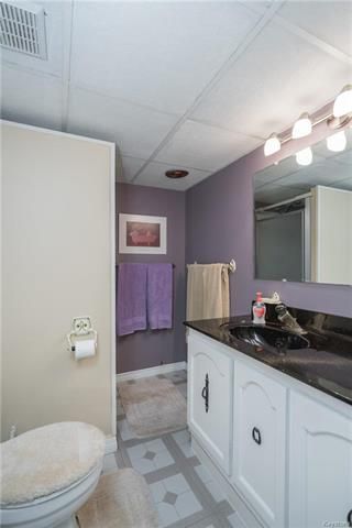 Photo 16: 427 McMeans Bay in Winnipeg: West Transcona Residential for sale (3L)  : MLS®# 1813538