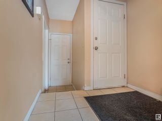 Photo 6: 7815 176 Street in Edmonton: Zone 20 House Half Duplex for sale : MLS®# E4375103