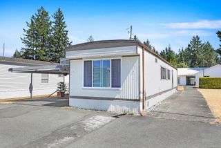 Photo 1: 6 1240 Wilkinson Rd in Comox: CV Comox Peninsula Manufactured Home for sale (Comox Valley)  : MLS®# 894254