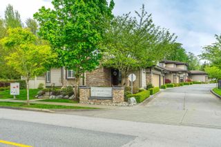 Photo 3: 8 6988 177 Street in Surrey: Cloverdale BC Townhouse for sale in "CHARLTON" (Cloverdale)  : MLS®# R2688248