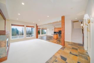 Photo 8: 3225 CHARTWELL Lane in Coquitlam: Westwood Plateau House for sale : MLS®# R2845116
