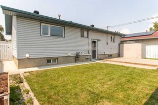 Photo 17: 303 Adams Crescent SE in Calgary: Acadia Detached for sale : MLS®# A2064252