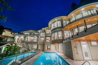 Photo 3: 6935 ISLEVIEW Road in West Vancouver: Whytecliff House for sale : MLS®# R2695175