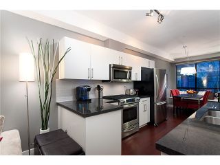 Photo 2: 117 1859 STAINSBURY Avenue in Vancouver: Victoria VE Condo for sale (Vancouver East)  : MLS®# V987183