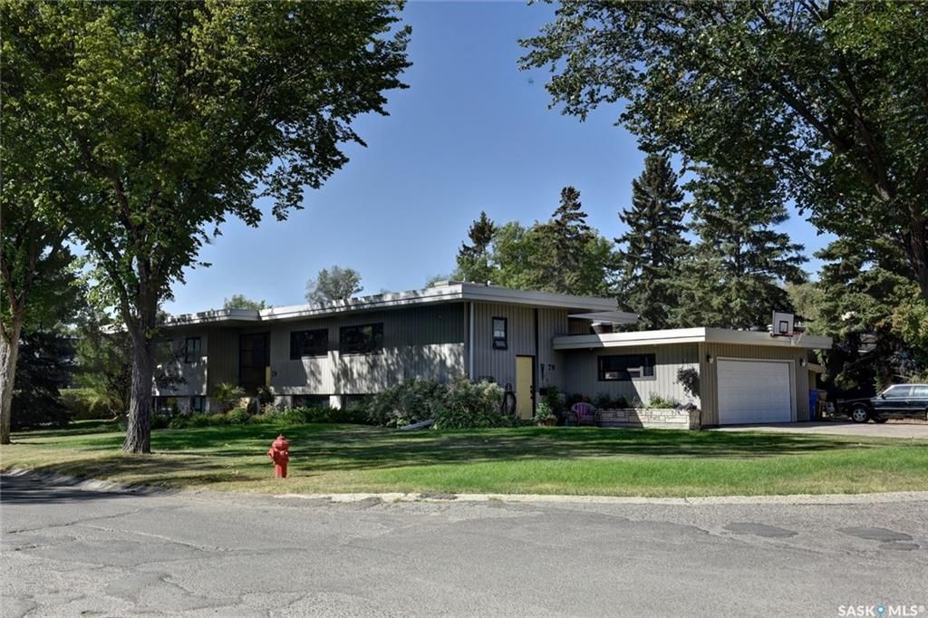 Main Photo: 79 Academy Park Road in Regina: Whitmore Park Residential for sale : MLS®# SK711080
