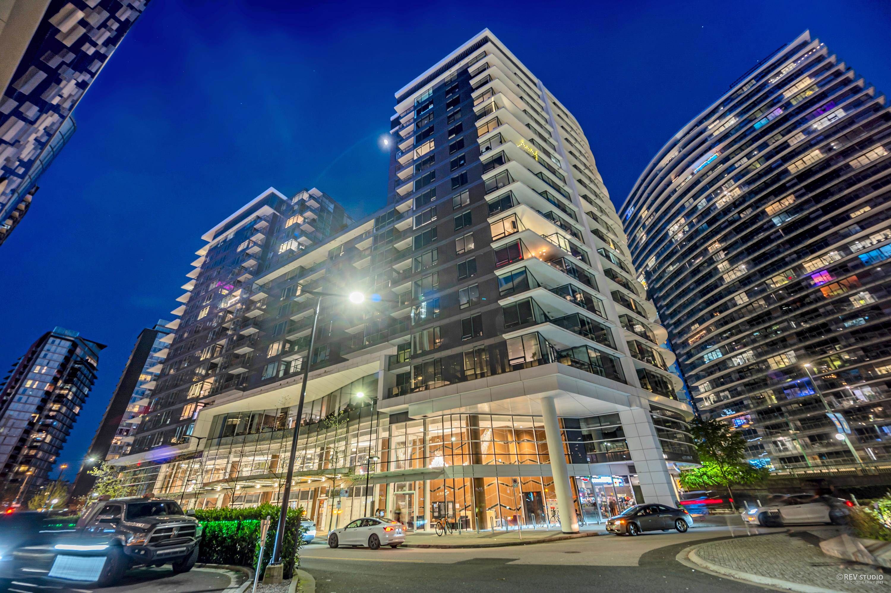 Main Photo: 1808 68 SMITHE Street in Vancouver: Downtown VW Condo for sale in "THE ONE PACIFIC" (Vancouver West)  : MLS®# R2803616