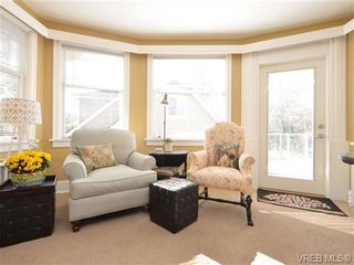 Photo 4: 3921 Blenkinsop Rd in VICTORIA: SE Maplewood House for sale (Saanich East)  : MLS®# 714750