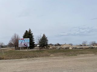 Photo 3: 0 Saskatchewan Avenue E in Portage la Prairie: Vacant Land for sale : MLS®# 202212310