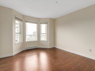 Photo 9: 402 111 W 5TH Street in North Vancouver: Lower Lonsdale Condo for sale in "CARMEL PLACE II" : MLS®# R2144566