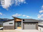 Main Photo: 2799 HAWTHORN Drive in Penticton: House for sale : MLS®# 10309697