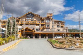 Main Photo: 419 40900 TANTALUS Road in Squamish: Tantalus Condo for sale in "EXECUTIVE SUITES HOTEL & RESORT" : MLS®# R2845945