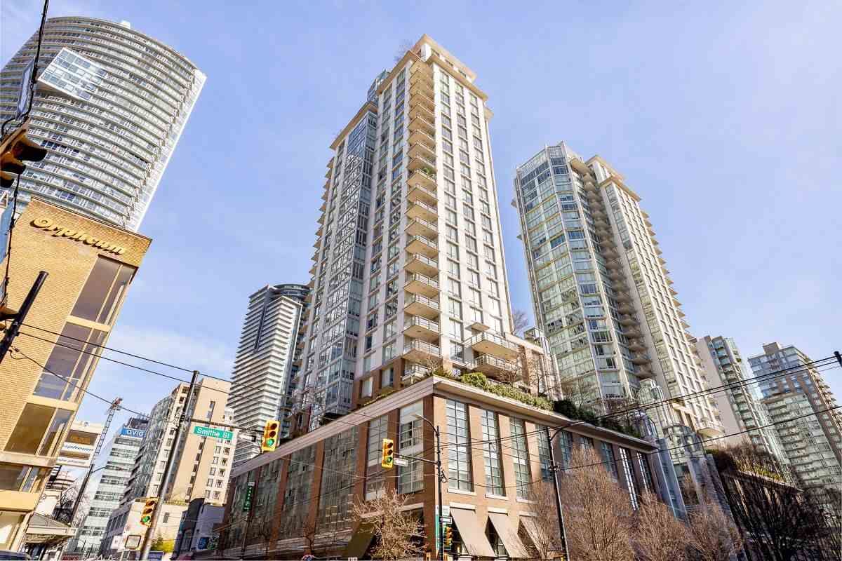 Main Photo: 802 565 SMITHE Street in Vancouver: Downtown VW Condo for sale in "VITA" (Vancouver West)  : MLS®# R2539615