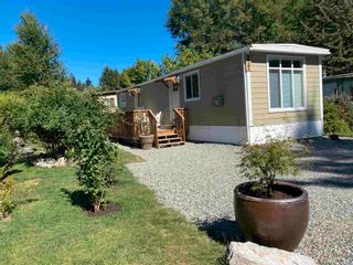 Photo 1: 177 1413 SUNSHINE COAST Highway in Gibsons: Gibsons & Area Manufactured Home for sale in "THE POPLARS" (Sunshine Coast)  : MLS®# R2604177