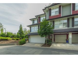 Photo 2: 47 18199 70 Avenue in Surrey: Cloverdale BC Townhouse for sale in "Augusta" (Cloverdale)  : MLS®# R2074577