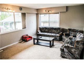 Photo 3: 7456 144 st in Surrey: East Newton House for sale : MLS®# F1439789