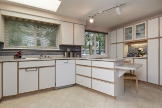Photo 7: 104 3180 E 58TH Avenue in Vancouver: Champlain Heights Townhouse for sale in "HIGHGATE" (Vancouver East)  : MLS®# R2405144