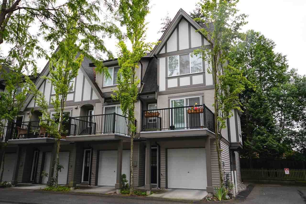 Main Photo: 64 12778 66 Avenue in Surrey: West Newton Townhouse for sale in "Hathaway Village" : MLS®# R2073935