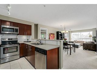 Photo 10: 308 7088 MONT ROYAL Square in Vancouver: Champlain Heights Condo for sale in "The Brittany" (Vancouver East)  : MLS®# V1107585