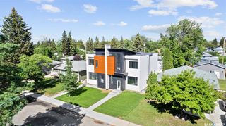Photo 4: 1523 Ewart Avenue in Saskatoon: Holliston Residential for sale : MLS®# SK963053