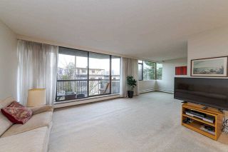 Photo 3: 303 2445 W 3RD Avenue in Vancouver: Kitsilano Condo for sale in "CARRIAGE HOUSE" (Vancouver West)  : MLS®# R2420207