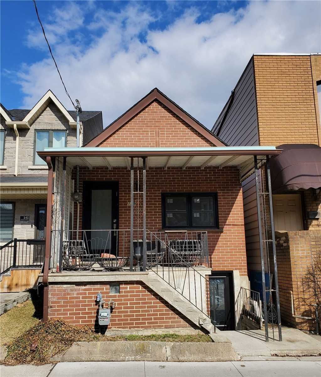 Main Photo: 139 Christie Street in Toronto: Annex House (Bungalow) for sale (Toronto C02)  : MLS®# C5736614
