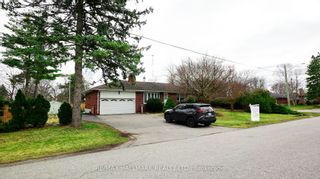 Photo 3: 25 Honeybourne Crescent in Markham: Bullock House (Bungalow) for sale : MLS®# N8197588