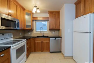 Photo 9: 1009 Lansdowne Avenue in Saskatoon: Nutana Residential for sale : MLS®# SK942903